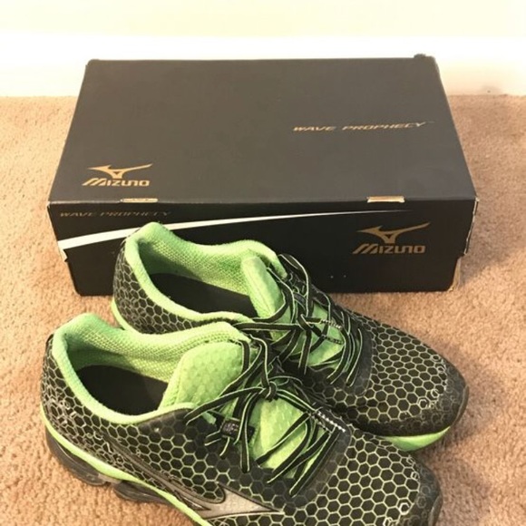 Sz. 12 Men’s Mizuno (Wave Prophecy 3) - Picture 2 of 3